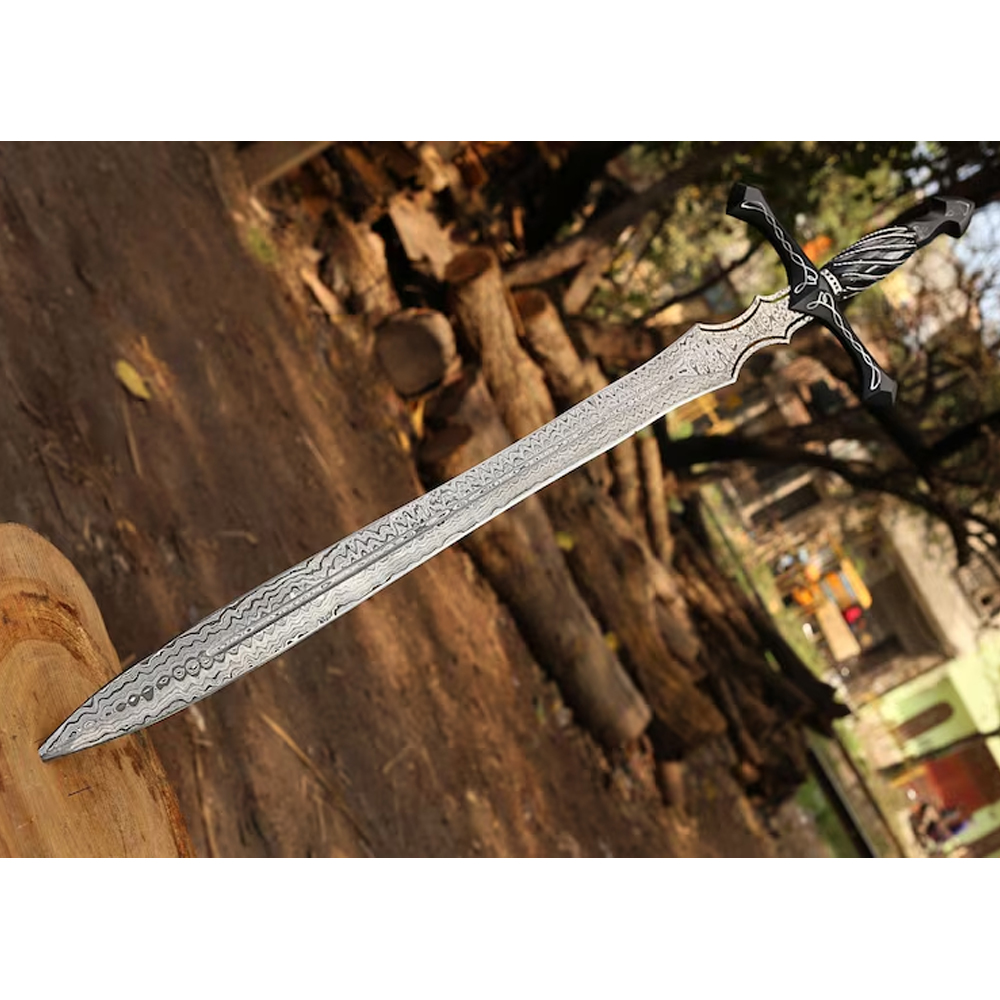 Queen of Swords – Hand Forged Damascus Steel Viking Sword